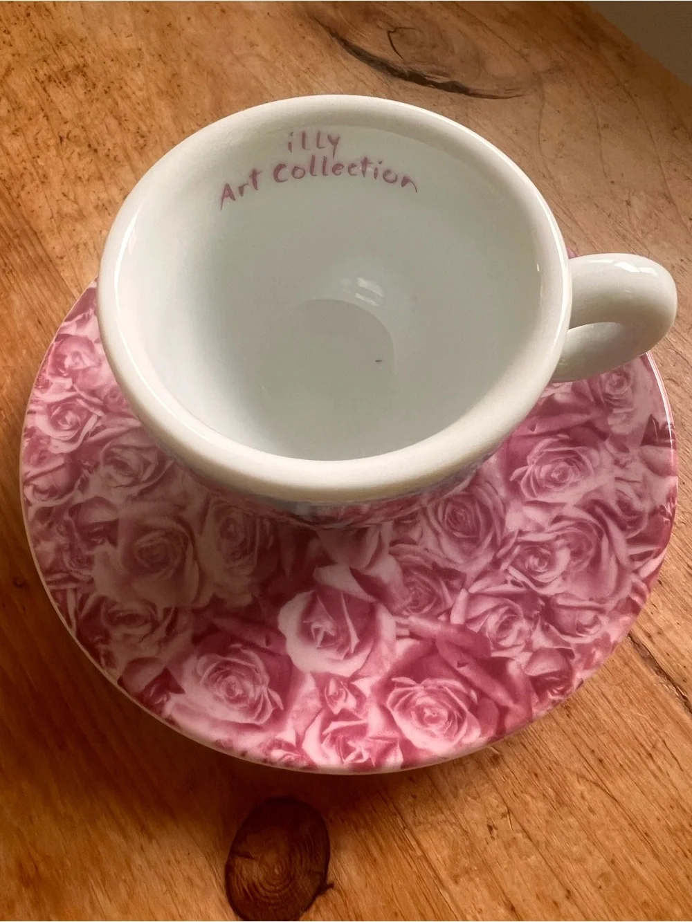2009 Illy Art Collection espresso cup Pedro Almodóvar Broken Embraces Roses 🩷
